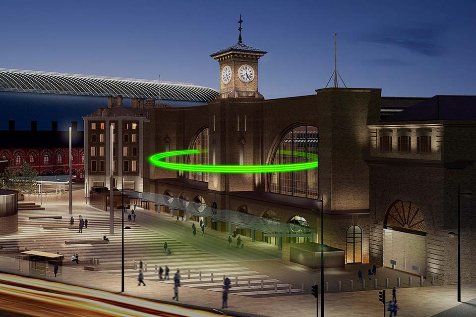 Kings Cross St Pancras Halo 002