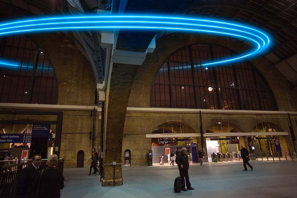 Kings Cross St Pancras Halo 007