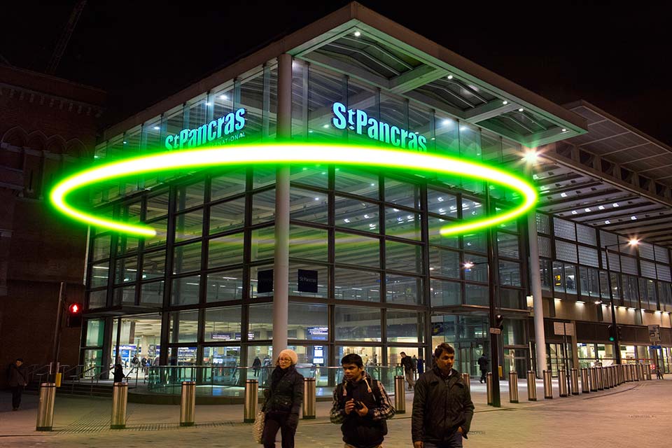 Kings Cross St Pancras Halo 011